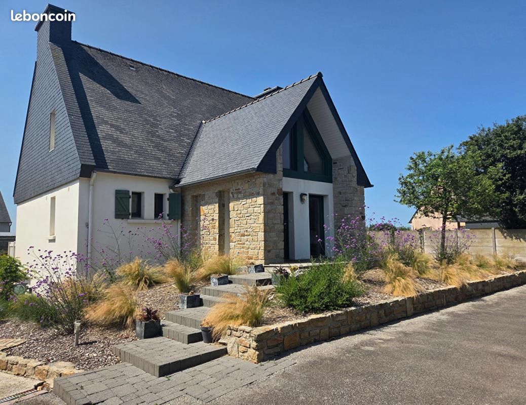 Maison 6 pièces 121 m² · à Lanrivoaré · 121 m² · 349 650 €