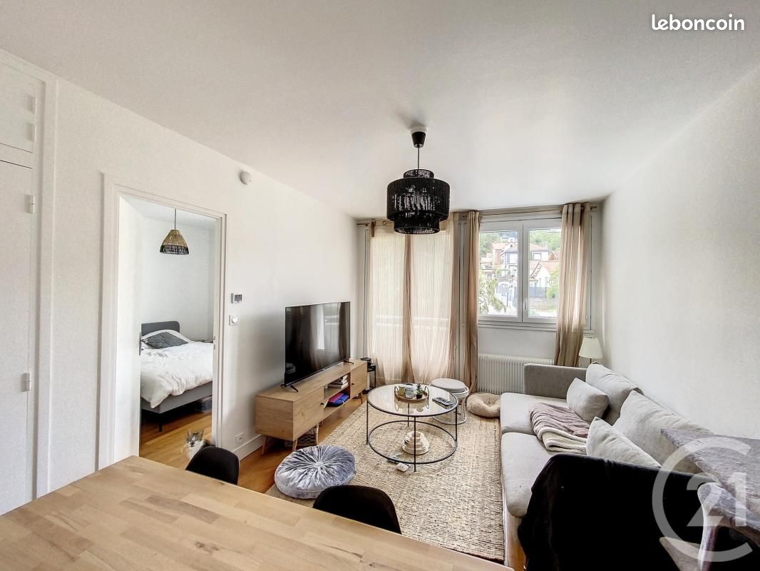 Appartement 2 pièces 43 m² · à Chamalières · 43 m² · 544 €