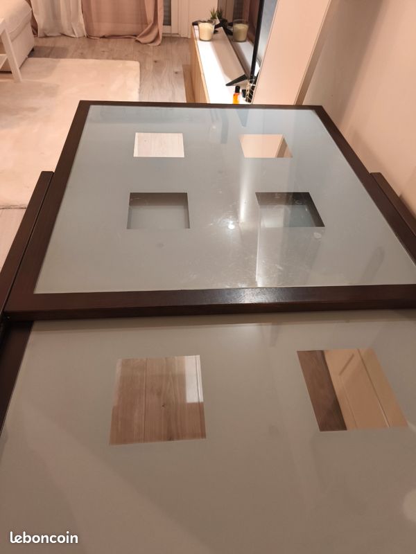 Vends table carré marron (image 1)