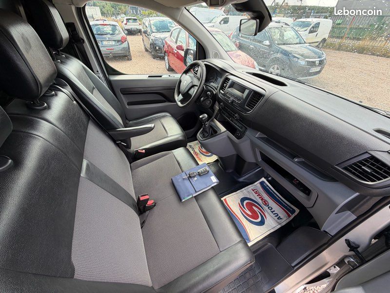 PEUGEOT Expert 2.0 BlueHDI 120cv / TVA DÉDUCTIBLE / Attelage / 1ERE MAIN (image 3)