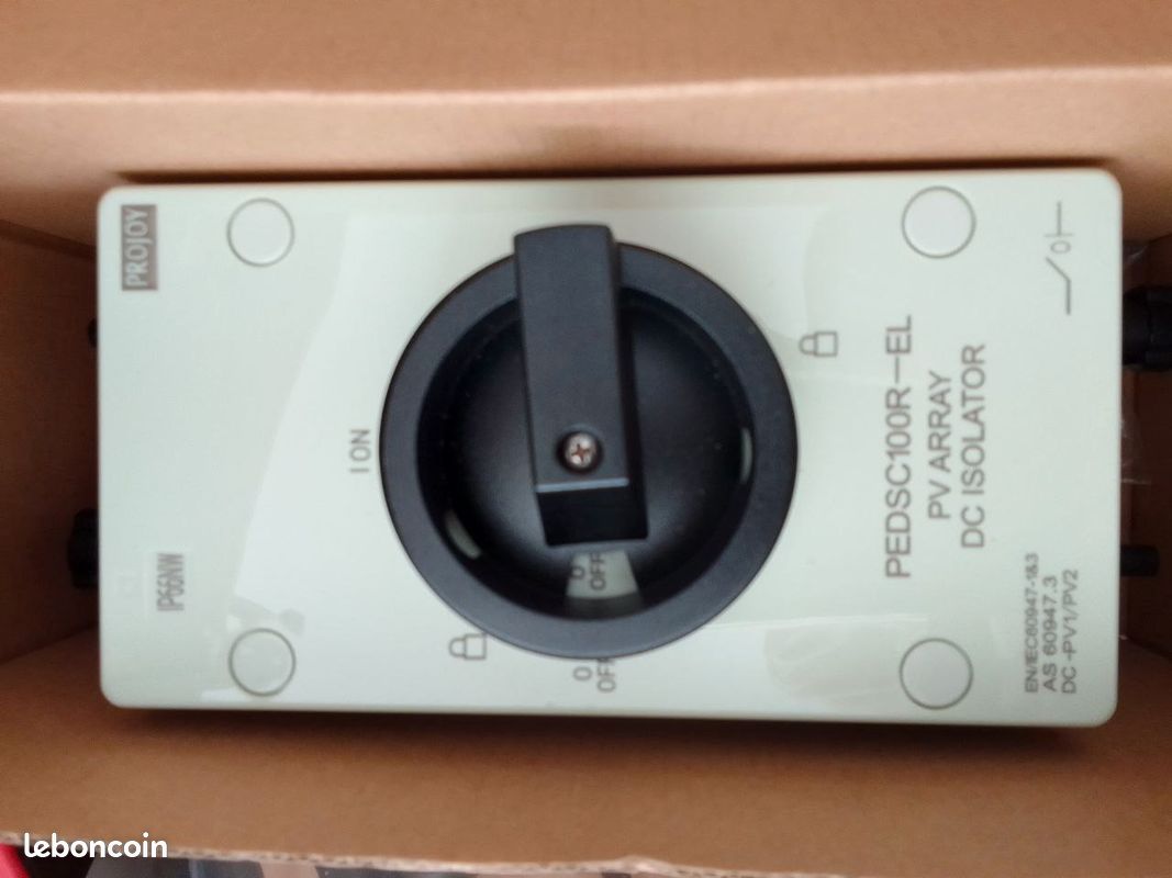Systeme solaire panneaux batteries cables (image 4)
