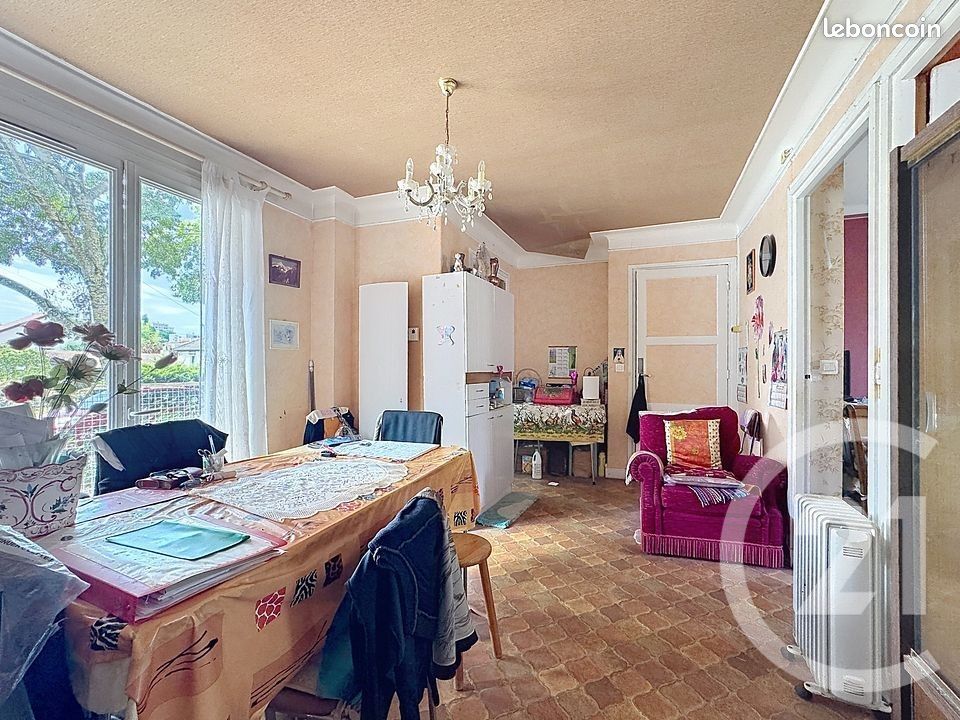 Appartement 3 pièces 47 m² · à Viry-Châtillon · 47 m² · 98 000 €