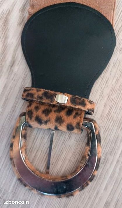 Ceinture Boucle Ovale Léopard Noire et Blanche | Boutique leopard