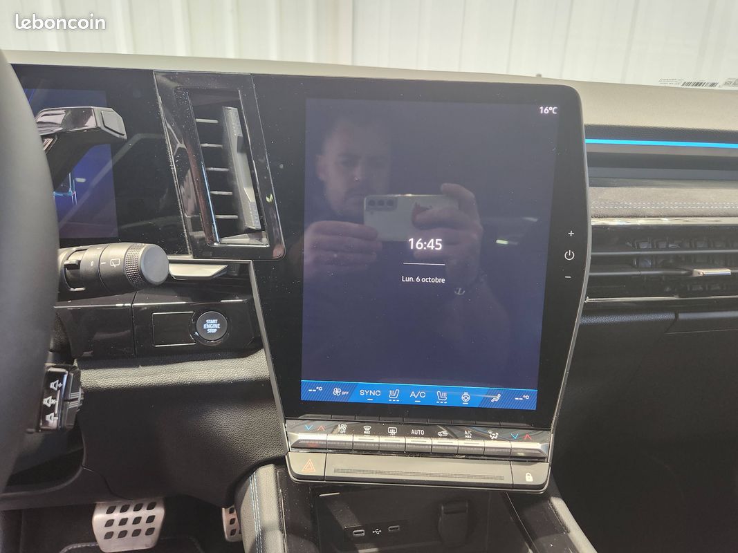 RENAULT Austral full hybrid E-Tech 200 ch Esprit Alpine (image 11)