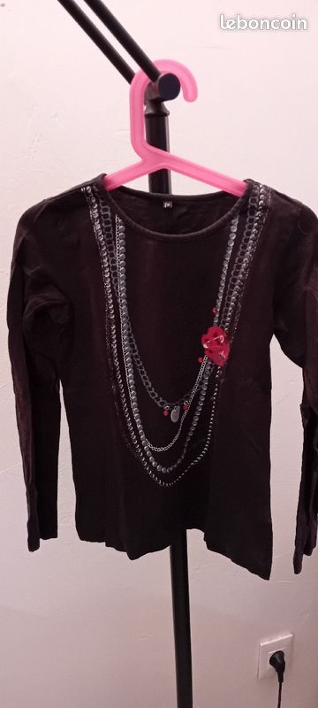 T-shirt 8 ans (image 1)