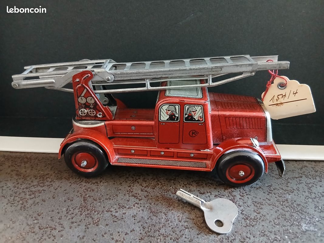 Jouet pompiers en tôle - Collection Jouet pompiers en tôle - Collection