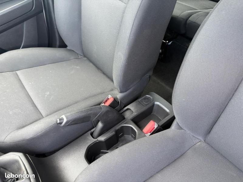 Dacia Jogger 1.0 ECO-G 100ch Essential 5 places (image 28)