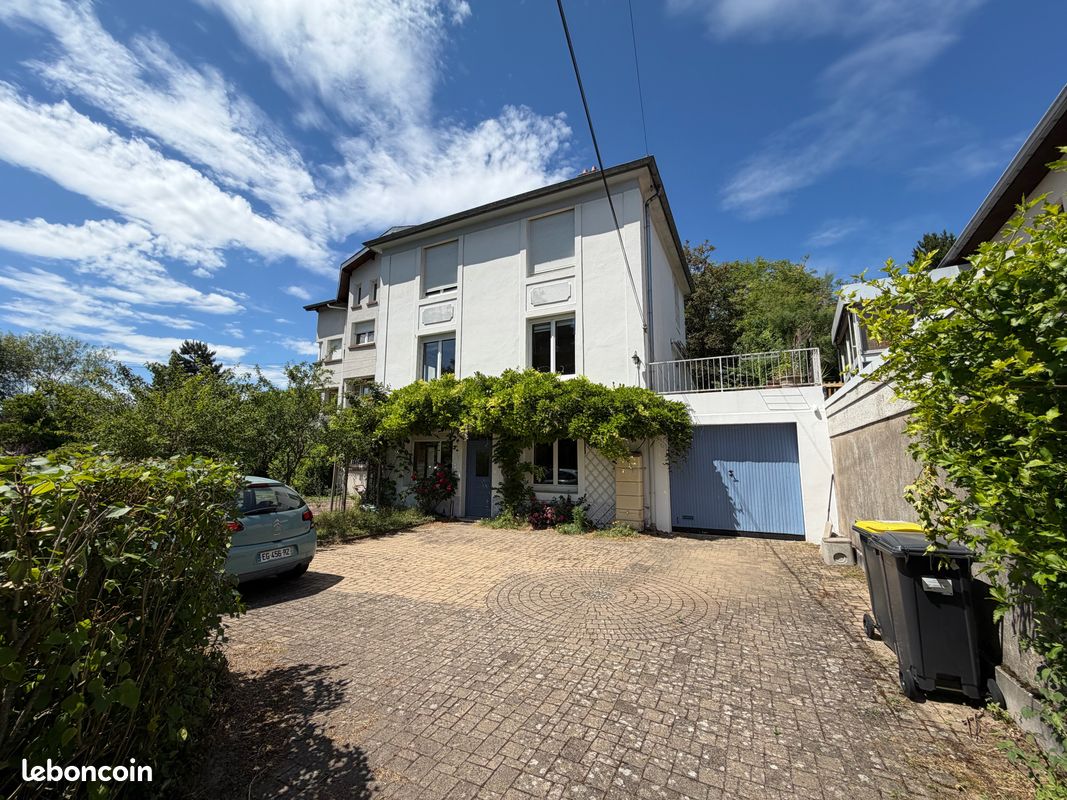 Maison 7 pièces 149 m² · à Longeville-lès-Metz · 149 m² · 380 000 €