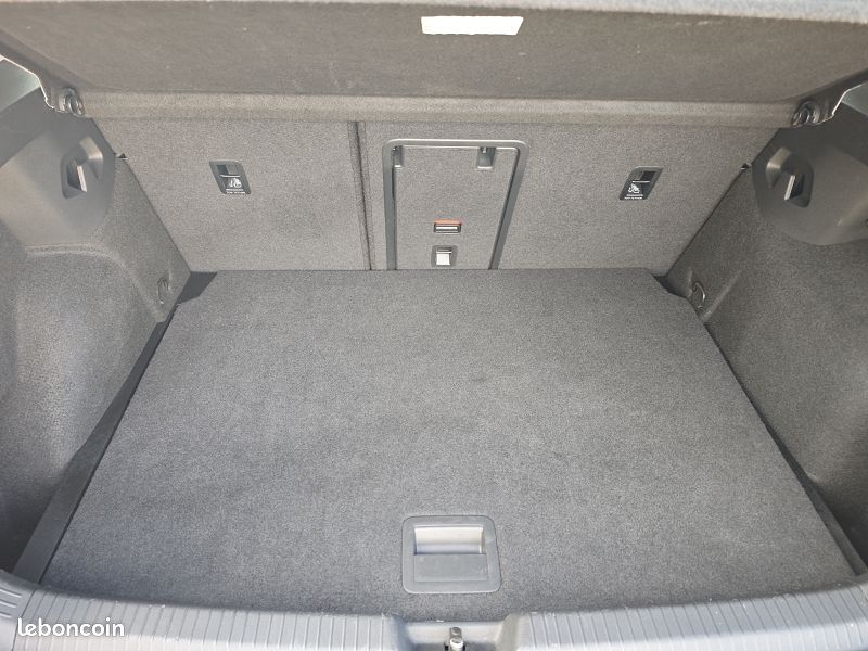 Volkswagen Golf VIII 2.0 TDI SCR - 116 LIFE BUSINESS (image 20)