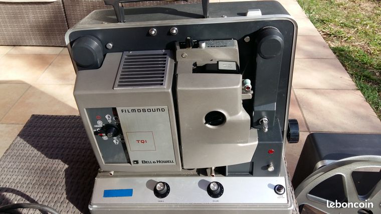 Projecteur 16 Mm Vintage André Débrie / Bell & Howell 357Z - Fonctionnel (occasion)