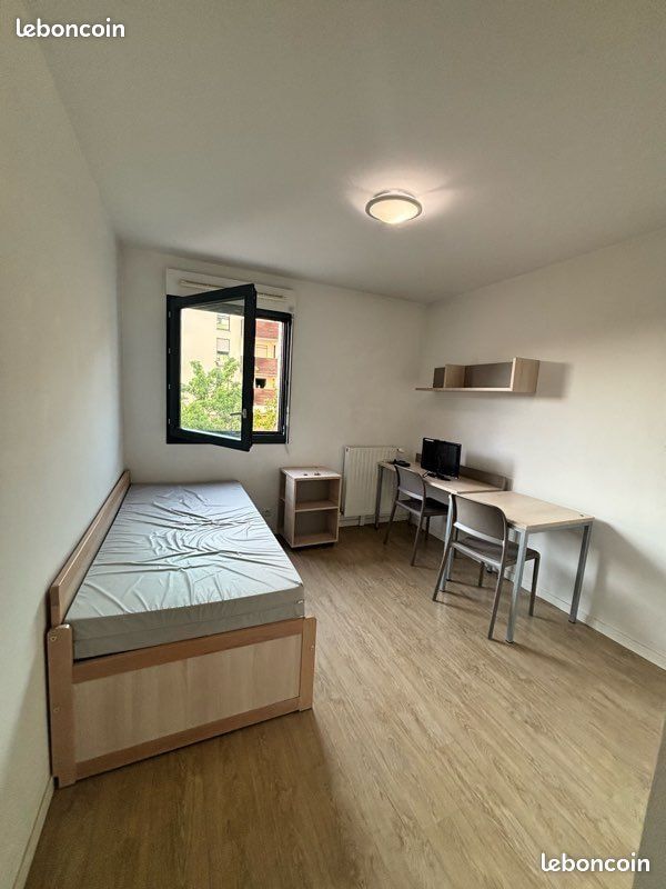 Appartement 3 pièces 20 m² · à Aubervilliers · 20 m² · 850 €/mois