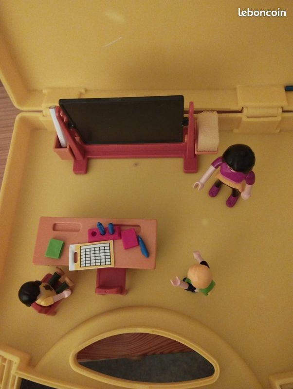 Valisette playmobil ecole (image 1)