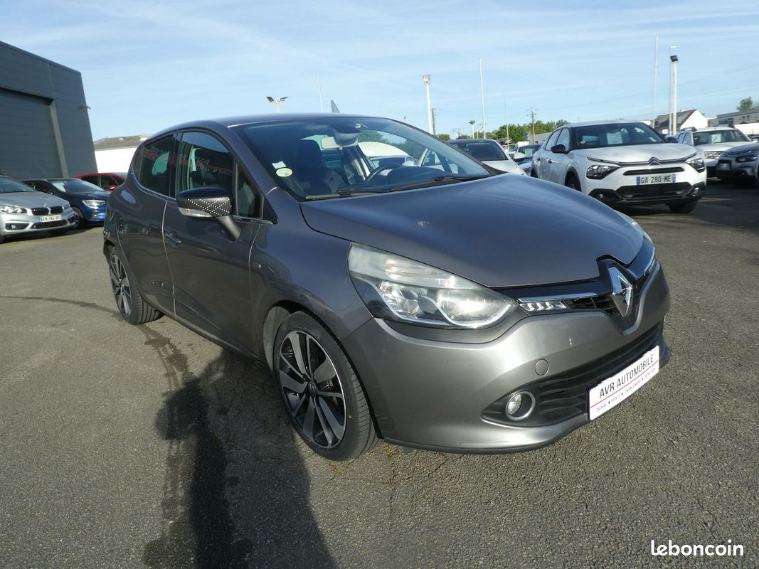 Renault CLIO IV 1.5 DCI 90CH ENERGY ICONIC EURO6 2015 (image 10)