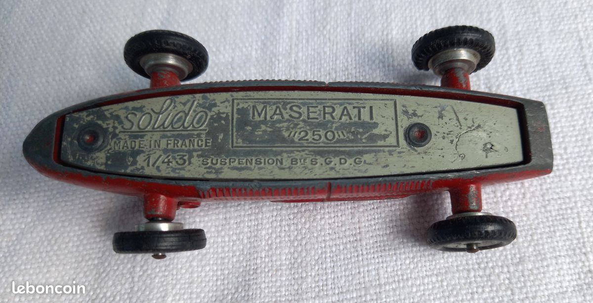Maserati 250 – Solido 102 – Réédition – Made In France – 1/43 – Neuve