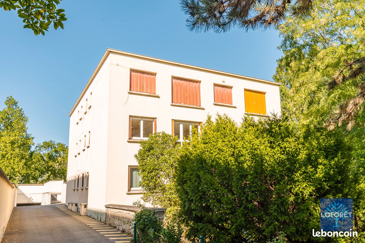 Appartement 2 pièces 53 m² · à Les Pavillons-sous-Bois · 53 m² · 159 000 €