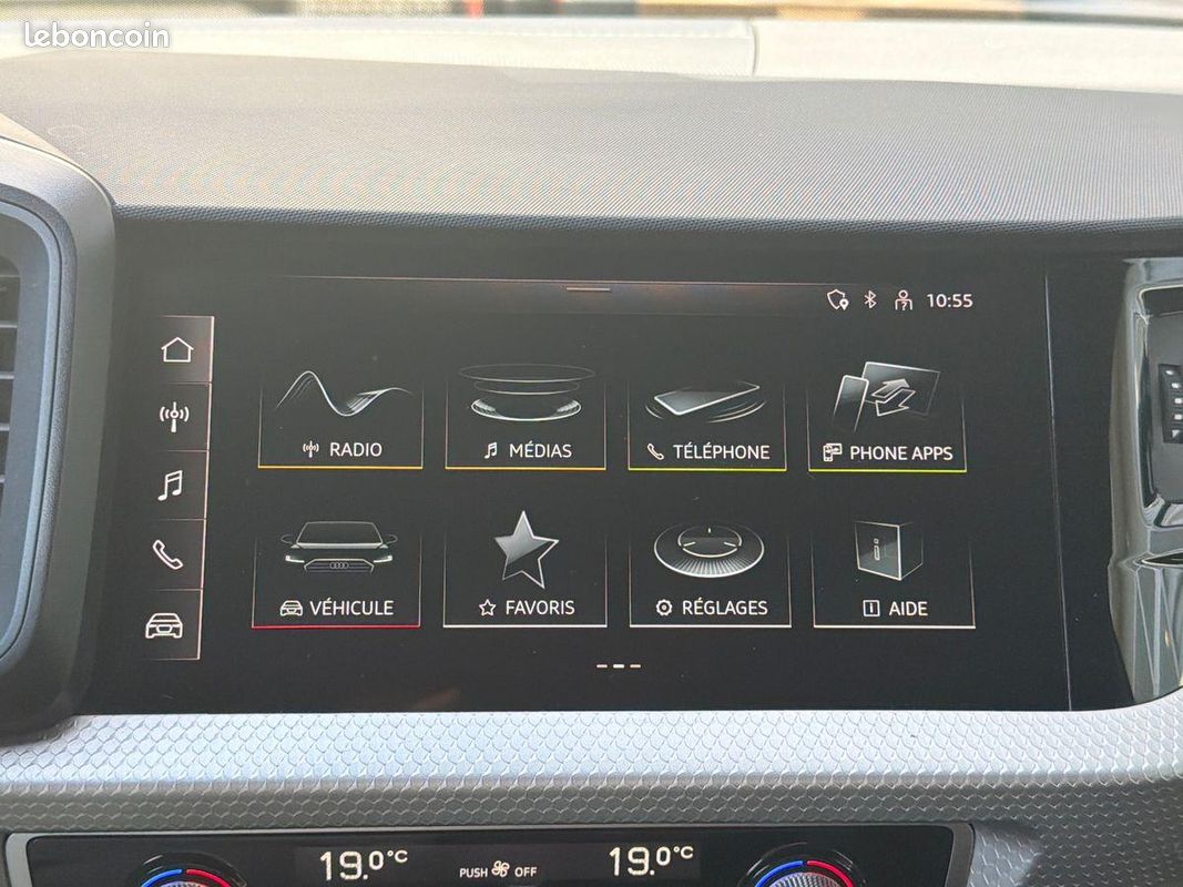 AUDI A1 Sportback 35 TFSI 150 ch S tronic 7 S Line (image 20)