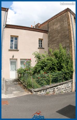 Mison avec cour, grange et dépendance