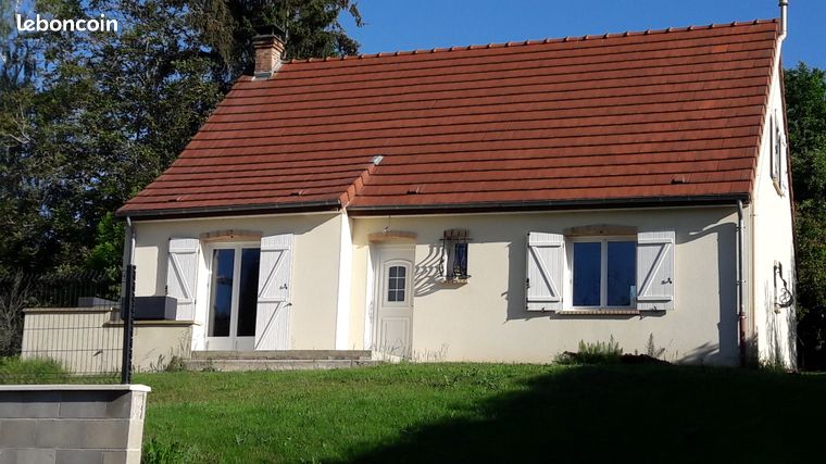 Maison individuelle 2006, beau jardin avec fruitiers, sous-sol, forêt