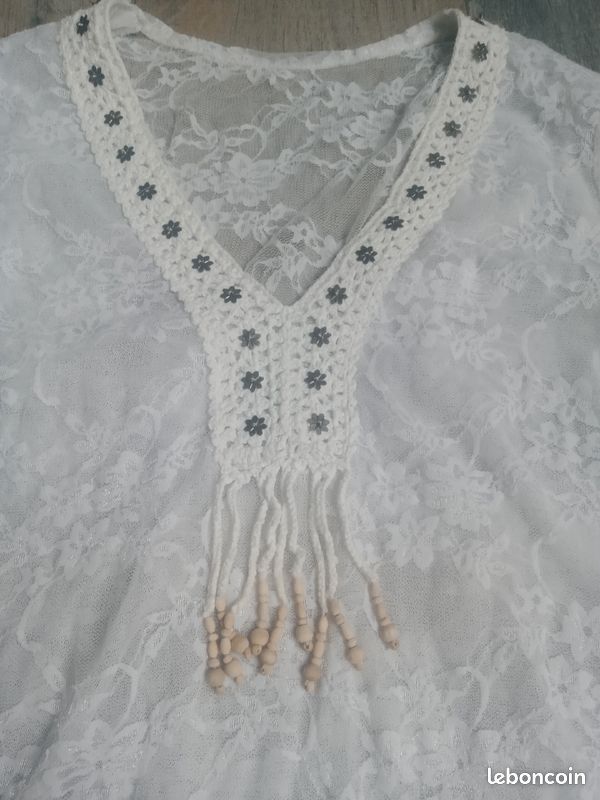 Haut en dentelle taille 1 (image 6)