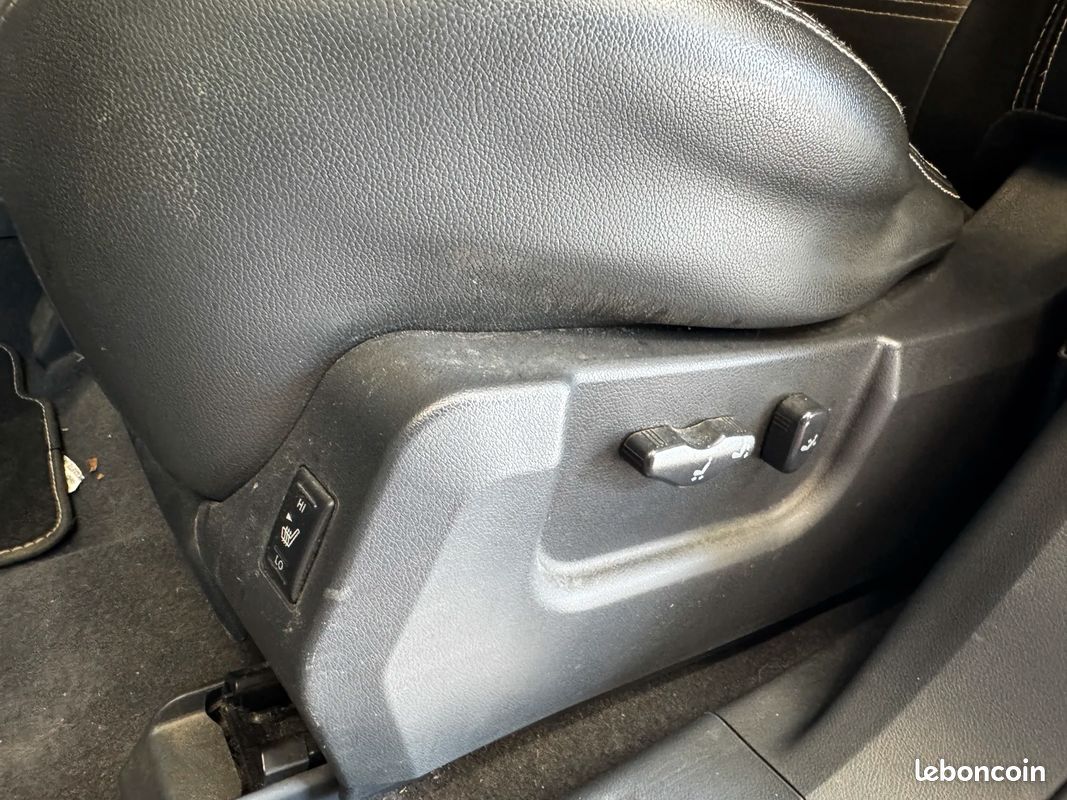 Renault KOLEOS Initiale LIMITED + ATTELAGE (image 18)