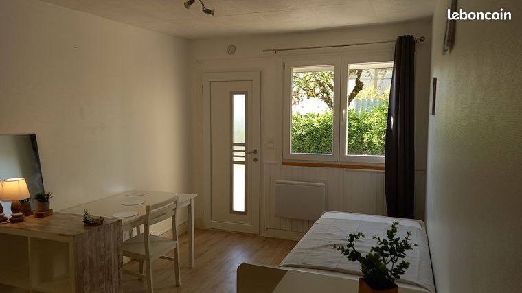 Studio meublé et équipé proche université