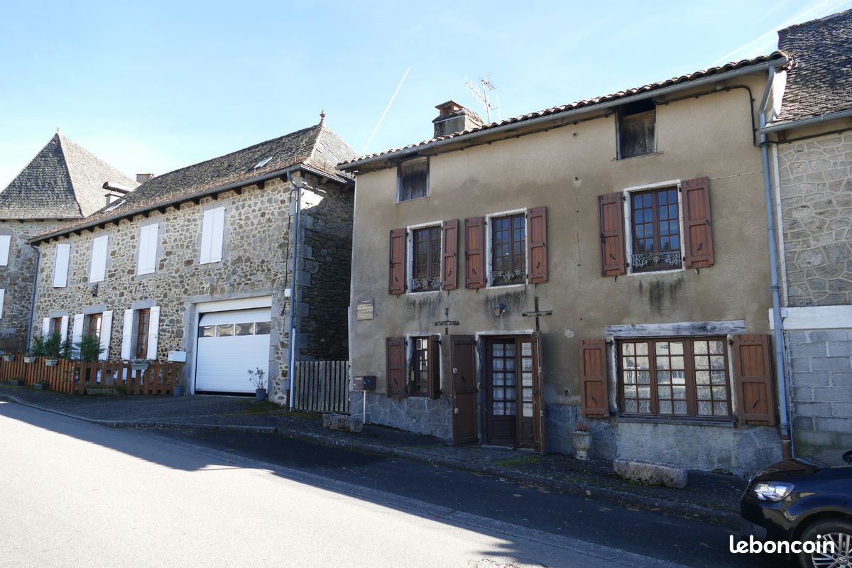Maison 5 pièces 85 m² · à Puycapel · 85 m² · 65 000 €