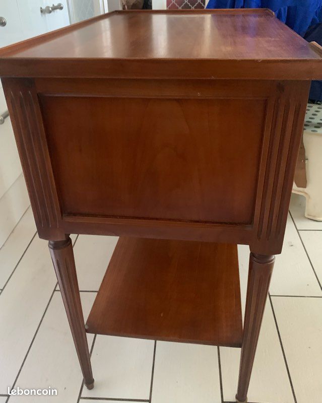 Belle petite table en merisier style ancien (image 6)
