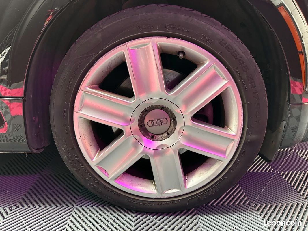AUDI TT COUPE 1.8T Quattro (image 26)