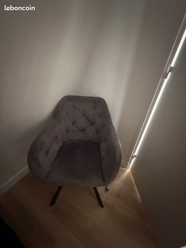 2 Chaises pivotante en velours (image 1)
