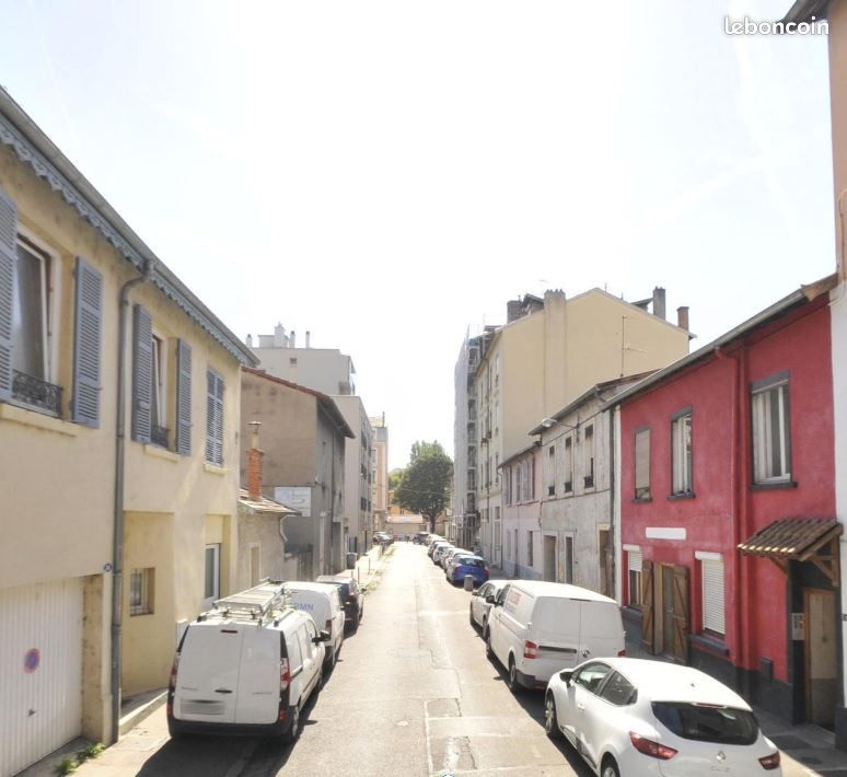 Appartement 3 pièces 41 m² · à Villeurbanne · 41 m² · 680 €