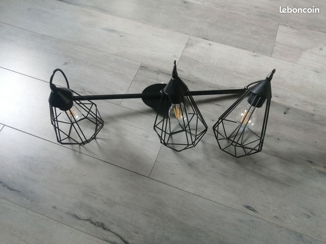 Lustre (image 1)