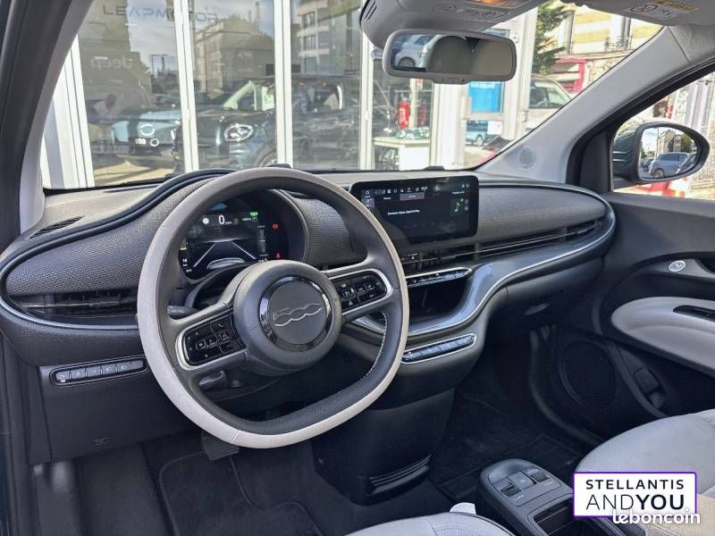 Fiat 500 500C e 118 ch La Prima (image 12)