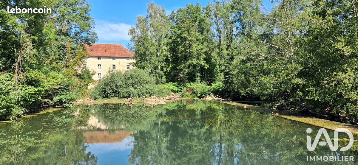 Immeuble 589 m² · à Bologne · 589 m² · 530 000 €