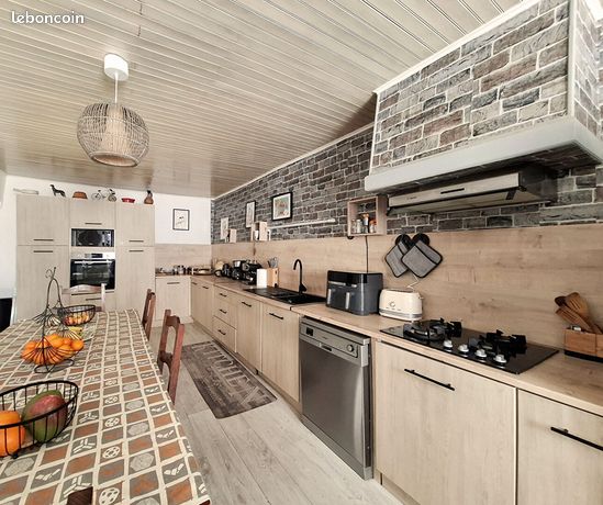 Maison 5 pièces 145 m²