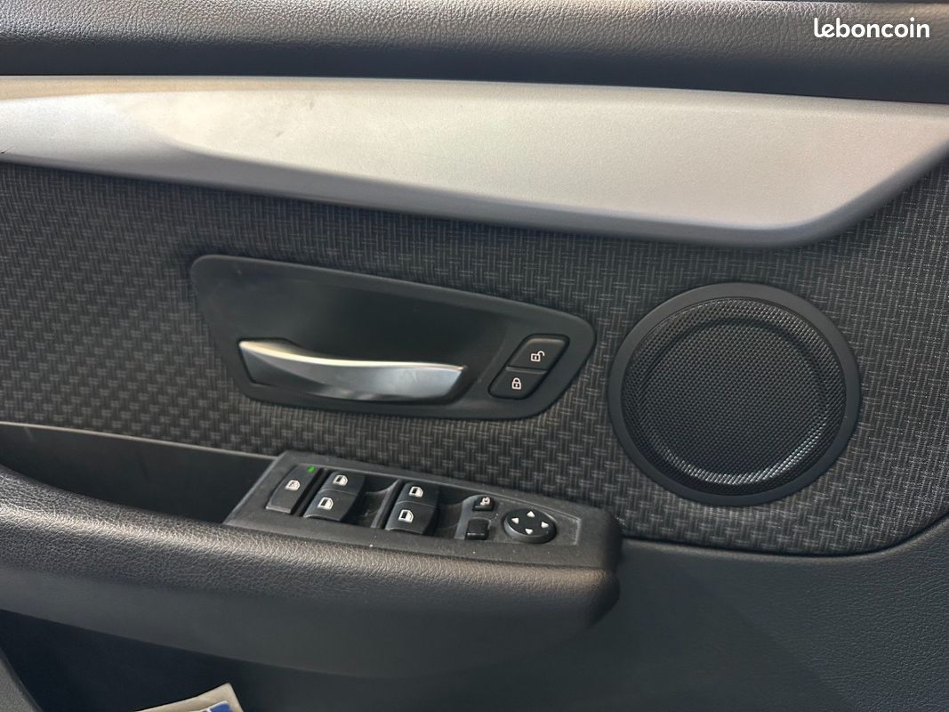 Bmw serie 2 1,5 d active tourer 216d lounge (image 25)