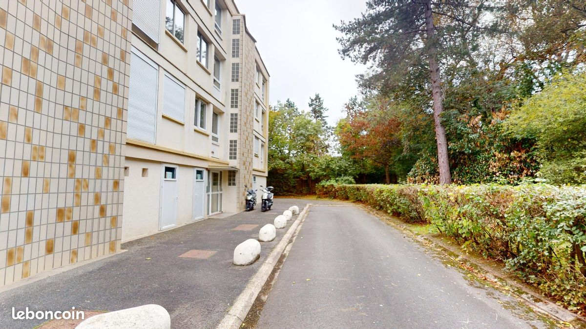 Appartement 2 pièces 47 m² · à Olivet · 47 m² · 126 000 €
