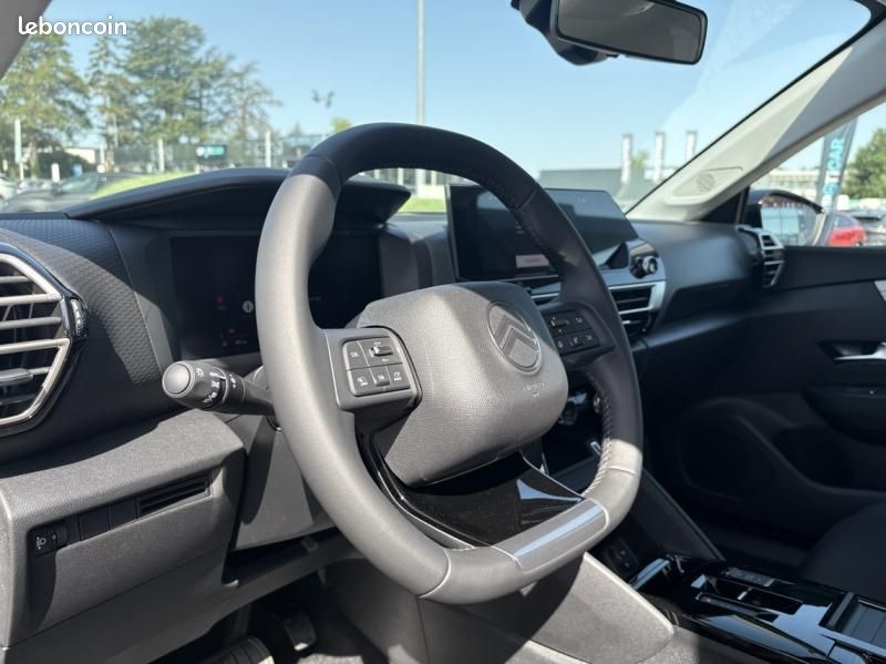 Citroen C4 1.2 Hybride 145ch PLUS e-DCS6 (image 10)