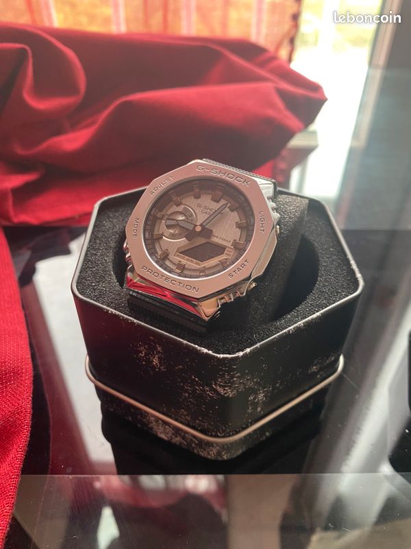 Montre G-Shock (Gris Métallique) (image 2)