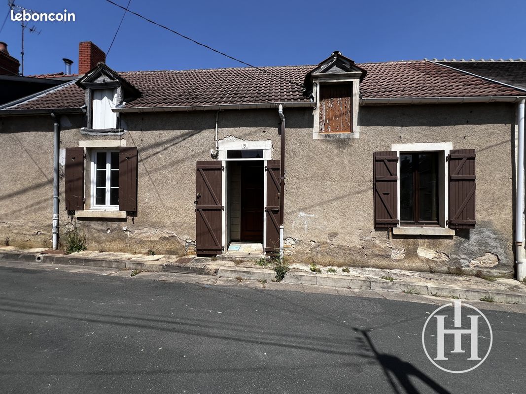 Maison 2 pièces 60 m² · à Dun-sur-Auron · 60 m² · 24 000 €