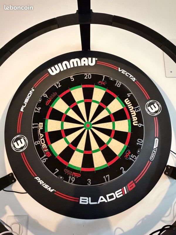 Protection Contour Imprimé Winmau Pour Cible Fléchettes – Noir, S’adapte à Toutes Les Cibles