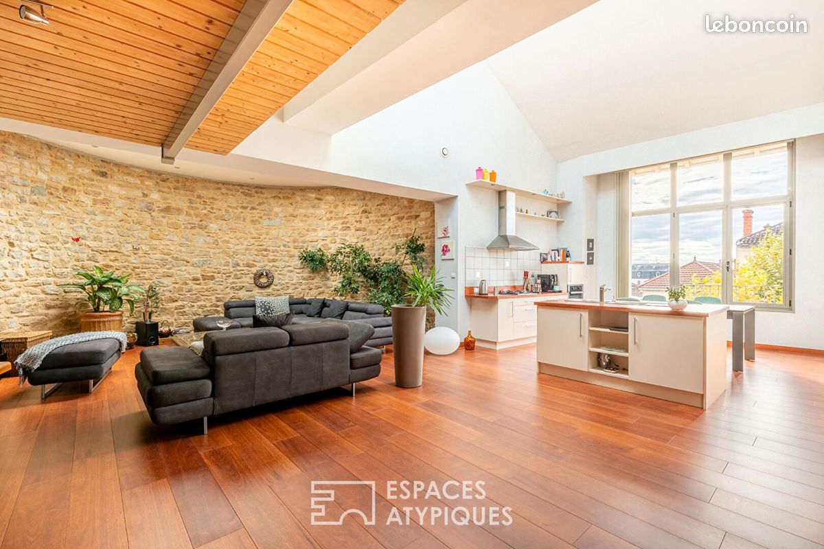 Appartement 5 pièces 171 m² · à Villefranche-sur-Saône · 171 m² · 339 000 €