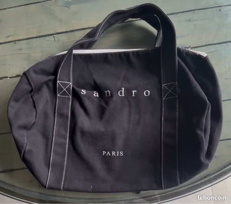 NEUF Sac Sandro Paris – toile noire avec coutures contrastées