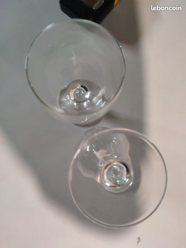 Verre à pied (image 3)