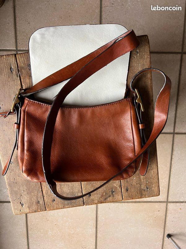 Mini Pochette Bandoulière Fossil En Cuir Marron Bicolore - Très Bon état Occasion
