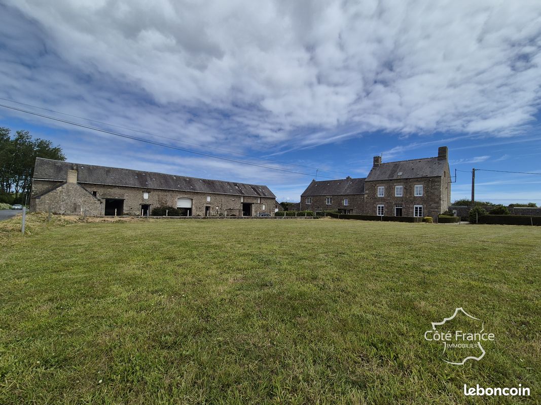 Maison 13 pièces 234 m² · à Sainte-Geneviève · 234 m² · 376 000 €