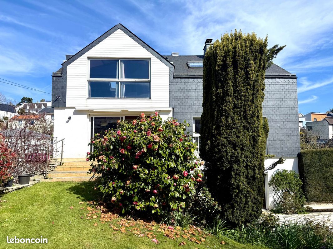 Maison 6 pièces 190 m² · à Sainte-Adresse · 190 m² · 598 000 €