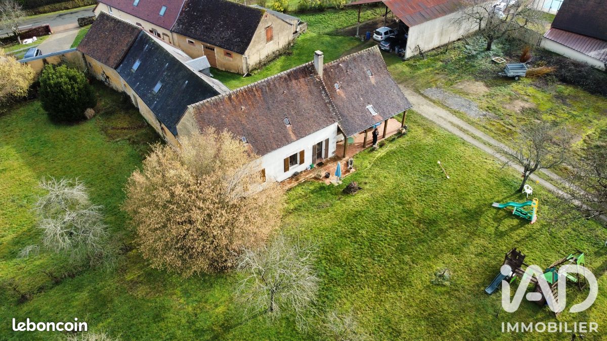 Maison 6 pièces 147 m² · à Domfront-en-Champagne · 147 m² · 269 900 €