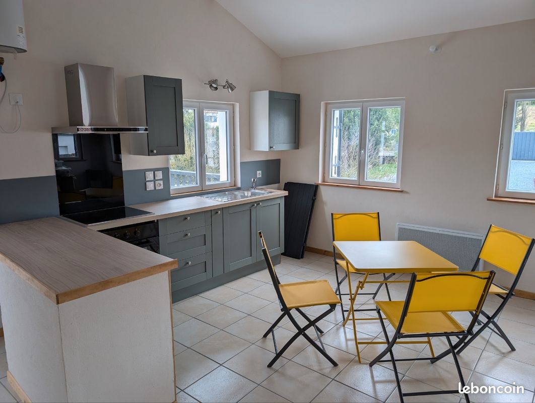 Appartement 2 pièces 36 m² · à Saintes · 36 m² · 680 €/mois