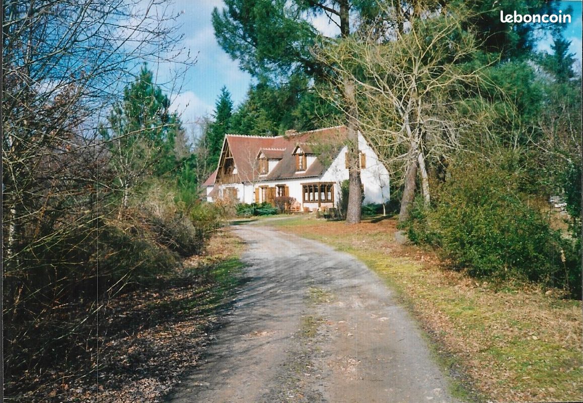 Maison 6 pièces 167 m² · à Salbris · 167 m² · 470 000 €