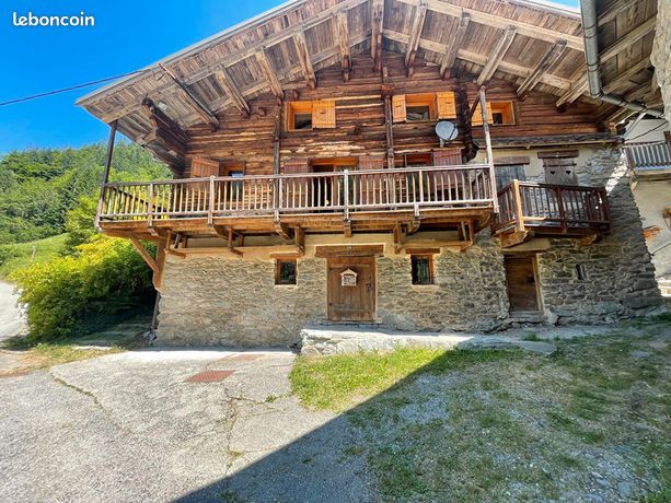 Chalet 6 pièces 150 m²